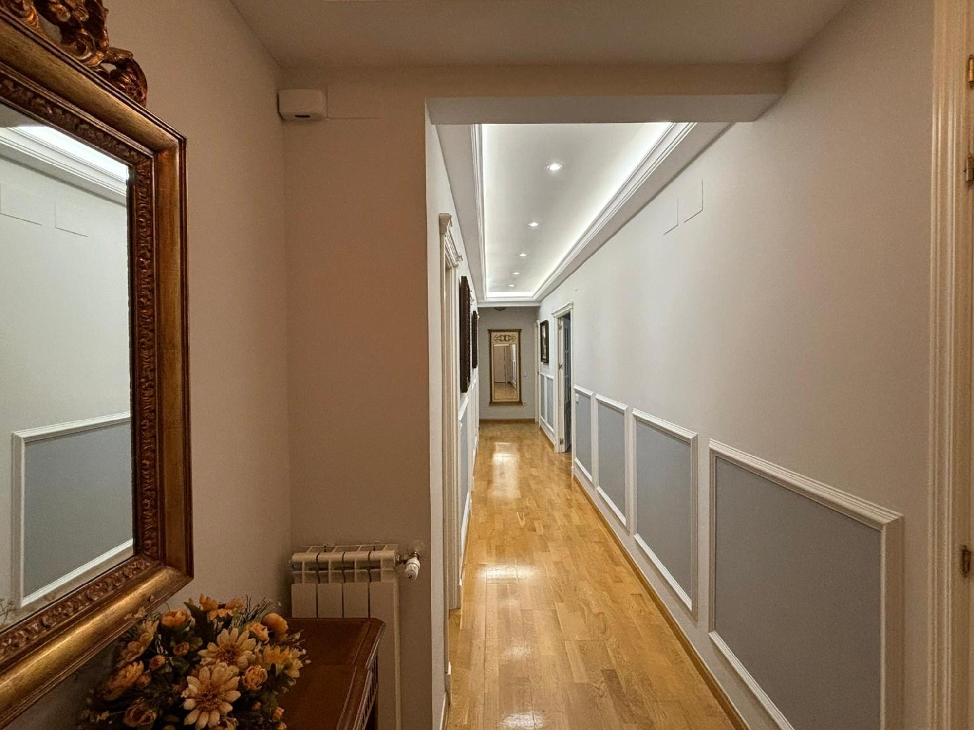 Gran Via 55 Apartment Madrid Exterior photo